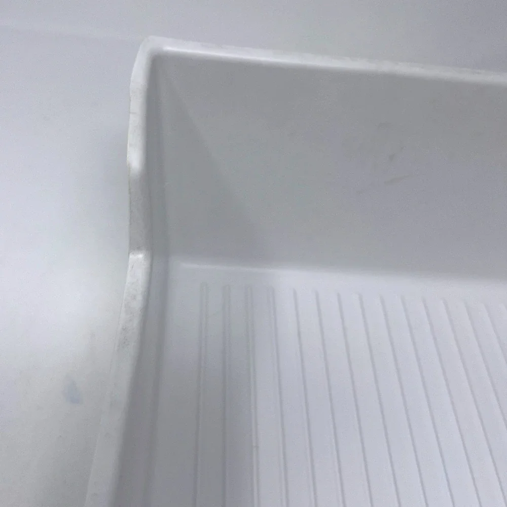 Vintage Gibson Refrigerator Freezer Ice Bin Bucket 69032 White Gold Trim 12x9x5.
